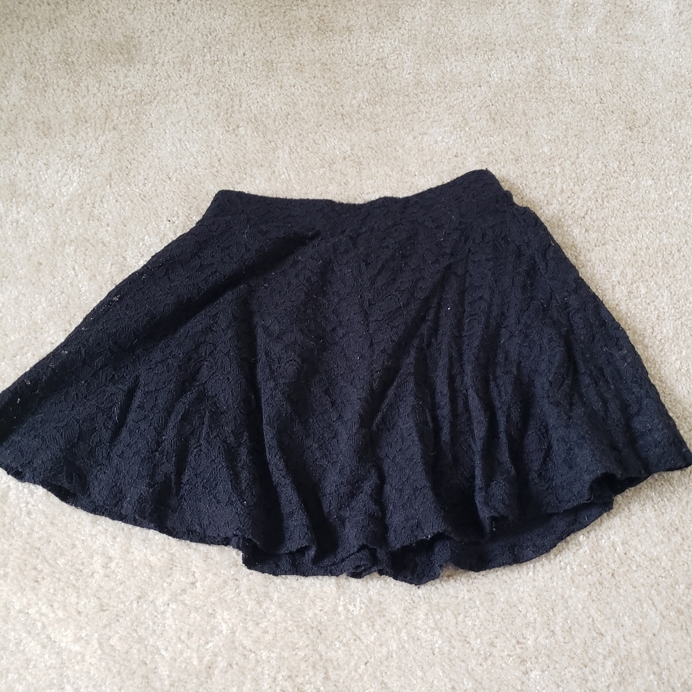 Forever21 embroidered skirt